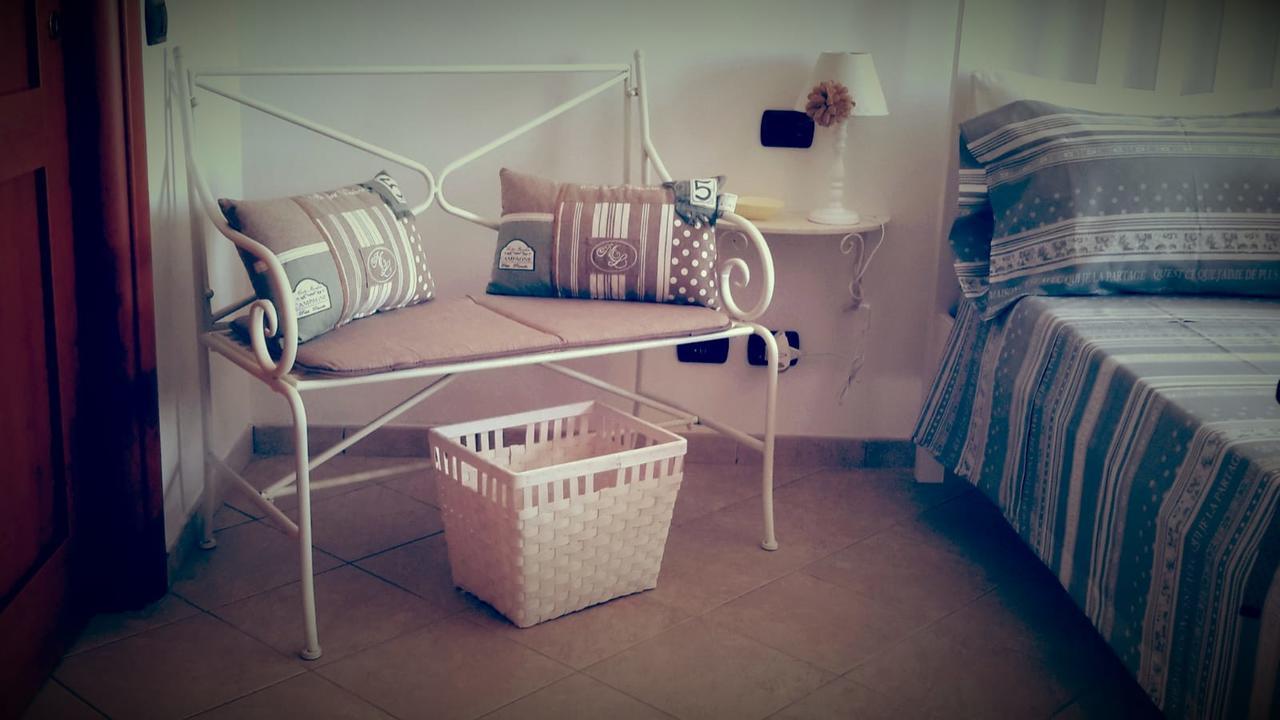Beti House Heart'S And Roses Rooms ปอนเต กาเลเรีย ภายนอก รูปภาพ